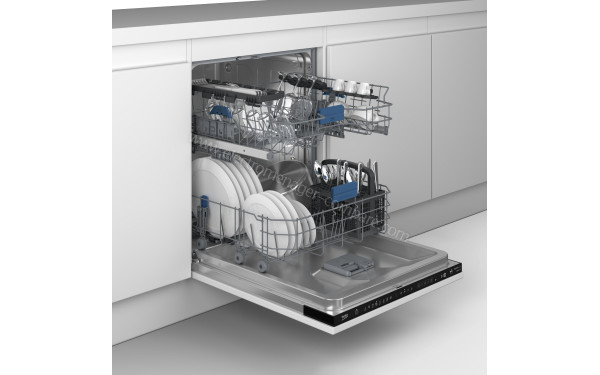 BEKO BDIN38441P - Vue des paniers