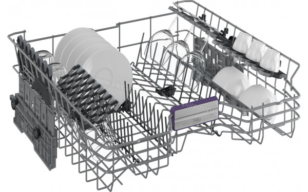BEKO BDIN38646D - Vue du panier sup&eacute;rieur