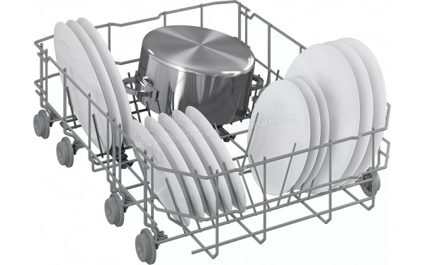 BEKO BDIS35030 - Vue du panier inf&eacute;rieur