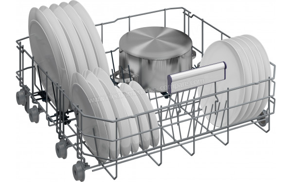 BEKO DEN48440A - Vue du panier inf&eacute;rieur