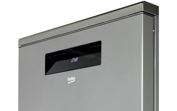 BEKO DENBO44GDOS - Vue de l'&eacute;cran en fa&ccedil;ade (cr&eacute;dit : Boulanger)