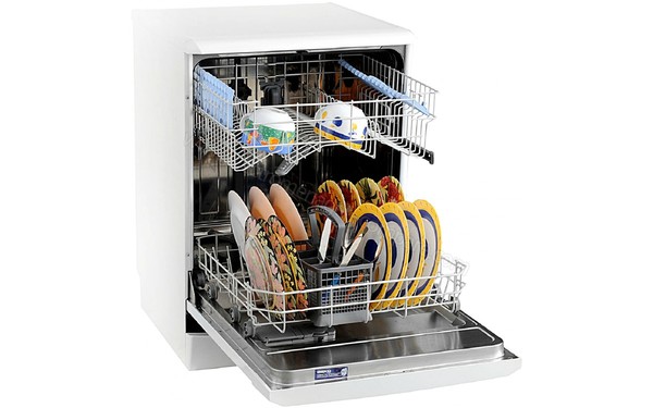 BEKO DFN5530 - Vue de l'int&eacute;rieur 1 (cr&eacute;dit : Darty)