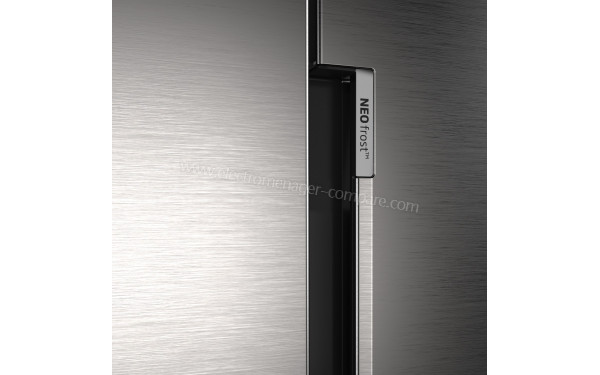 BEKO GN163140XBN - Zoom sur la poign&eacute;e