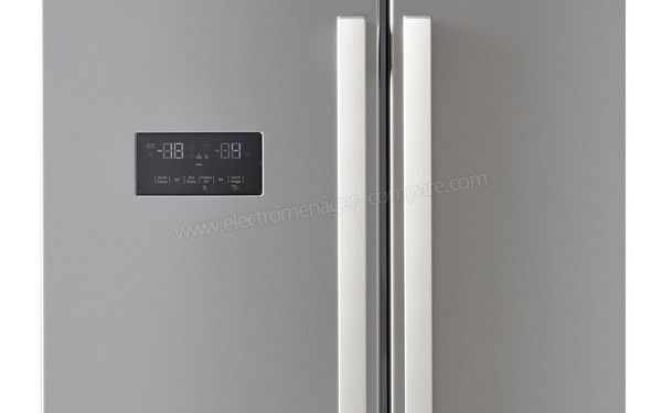 BEKO GNE60521X - Vue du panneau de commandes (cr&eacute;dit : Boulanger)