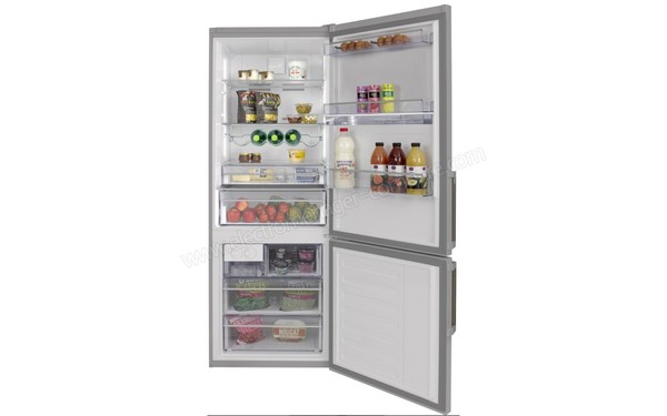 BEKO RCNE520E31DS - Vue de l'int&eacute;rieur (cr&eacute;dit : Darty)