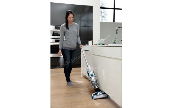 BISSELL CrossWave Cordless Argent - Mise en situation