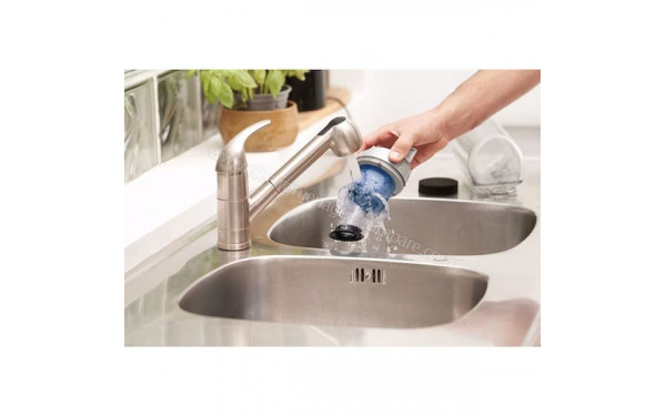 BLACK & DECKER BHFEA420J-QW - Nettoyage du r&eacute;servoir