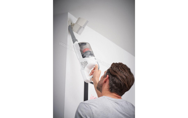 BLACK & DECKER BHFEA515J-QW - Mise en situation