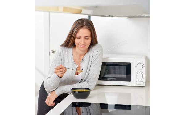 BLACK & DECKER BXMY700E - Mise en situation