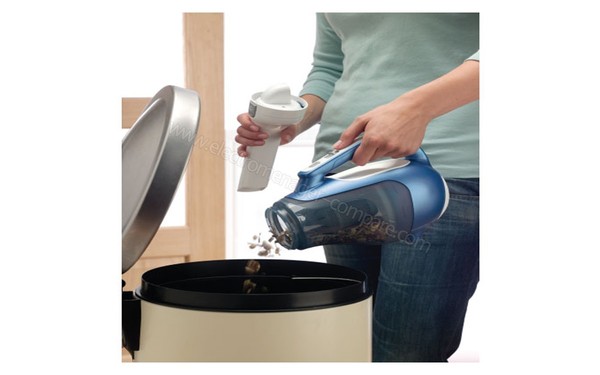 BLACK & DECKER DV7210N Dustbuster 7.2V - Vidage du collecteur