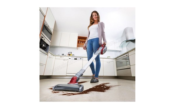 BLACK & DECKER HVFE2150LR Balai 21.6V ORA Rouge - Brosse motoris&eacute;e