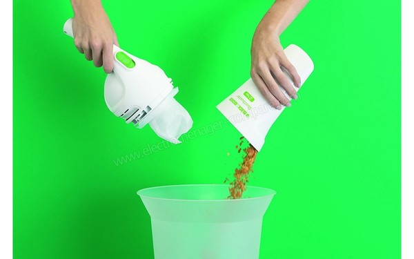 BLACK & DECKER NV2400N Dustbuster 2.4V - Vidange du bol