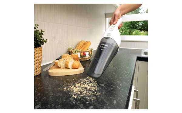 BLACK & DECKER NV2410N Dustbuster 2.4V - Mise en situation