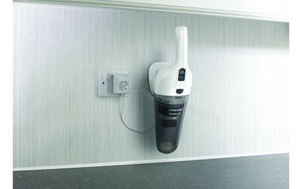 BLACK & DECKER NV4820N Dustbuster 4.8V - Position de charge
