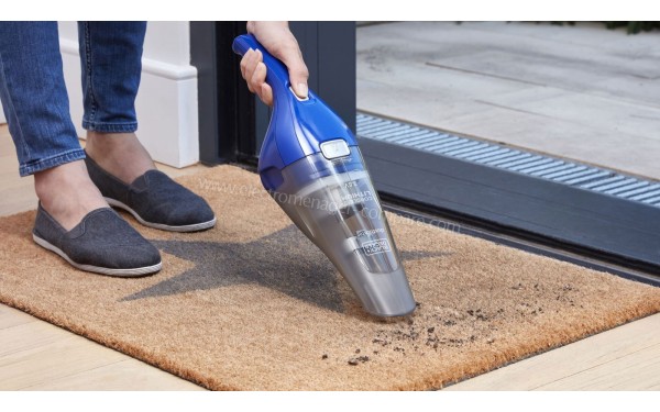 BLACK & DECKER NVC115WA Dustbuster - Mise en situation