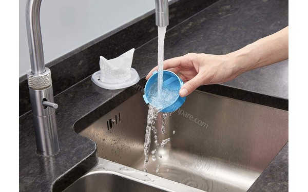 BLACK & DECKER NVC215WA Dustbuster - Mise en situation