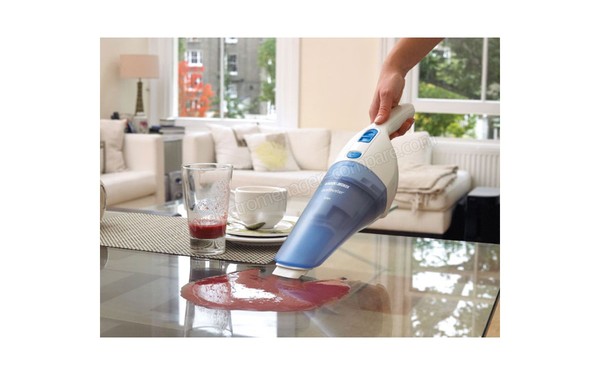 BLACK & DECKER NW3620N Dustbuster 3.6V - En utilisation sur liquide