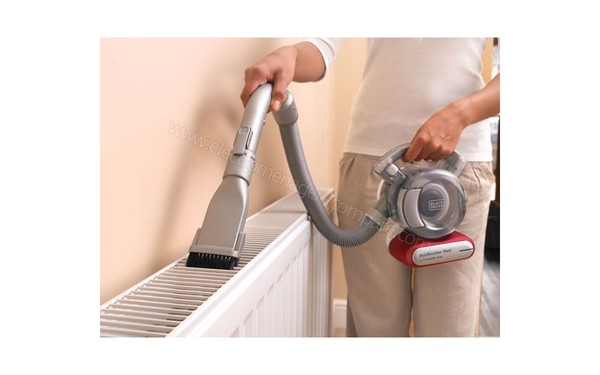 BLACK & DECKER PD1020L Dustbuster Flexi 10.8V - Vue d'ensemble prolongateur et brosse souple