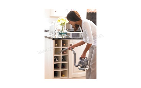 BLACK & DECKER PD1820L Dustbuster Flexi 18V - Prolongateur et embout suceur