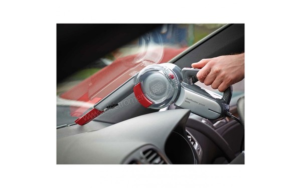 BLACK & DECKER PV1200AV - Suceur long en utilisation