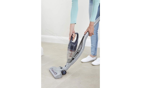 BLACK & DECKER SVB520JW - Mise en situation