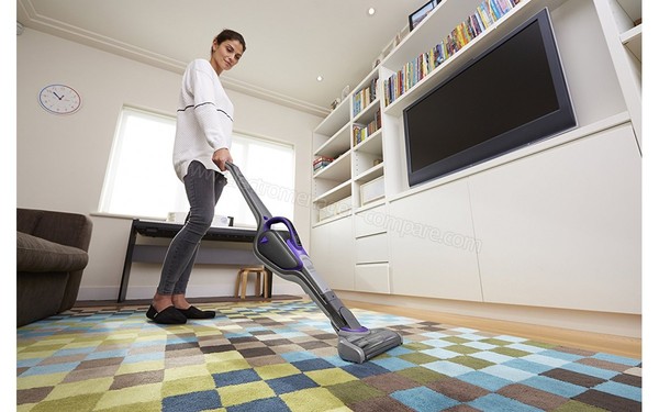 BLACK & DECKER SVJ520BFSP - Utilis&eacute; en mode balai