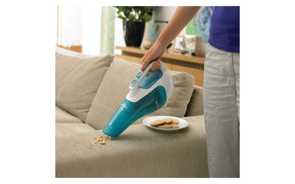 BLACK & DECKER WD7210N Dustbuster 7.2V - Mise en situation