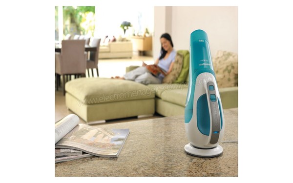 BLACK & DECKER WD9610N Dustbuster 9.6V - Position de charge