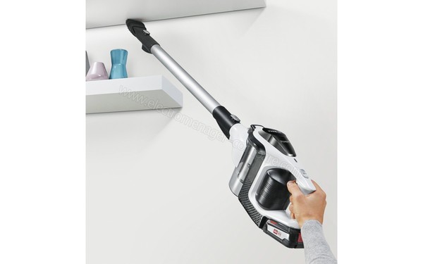 BOSCH BBS1224 - Vue 3/4 gauche avec tube