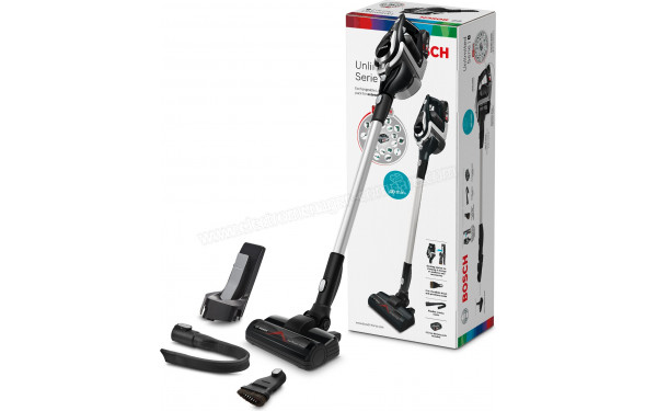 BOSCH BBS811PCK - Vue du colis et des accessoires