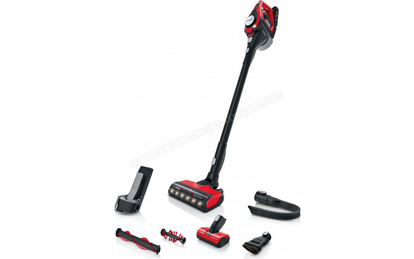 BOSCH BBS8214PET - Vue 3/4 droite acec accessoires