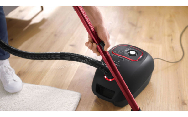 BOSCH BGB41POW1 - Mise en situation