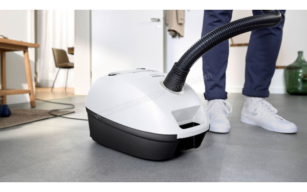 BOSCH BGB41WH1 - Mise en situation