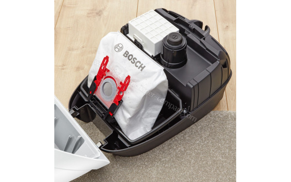 BOSCH BGB6SIL1 - Vue du sac &agrave; poussi&egrave;res