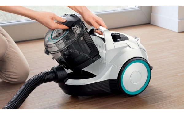 BOSCH BGC21HYG1 - Mise en situation