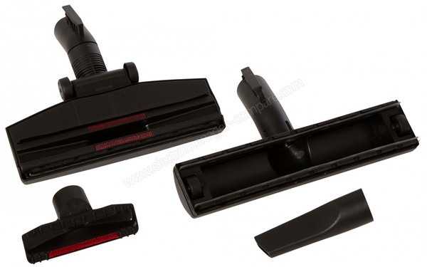 BOSCH BGL35MON5 - Brosses et embouts vue du dessous (cr&eacute;dit : Boulanger)