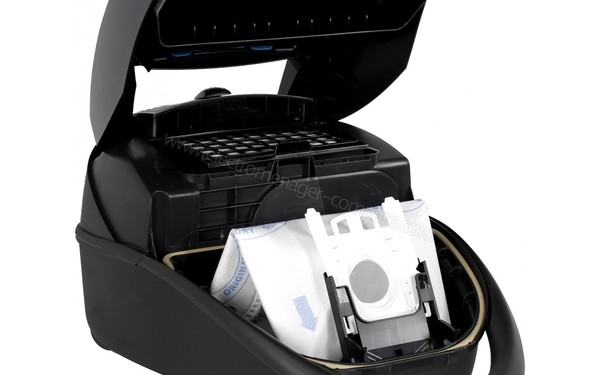 BOSCH BGL452132 - Vue de l'int&eacute;rieur