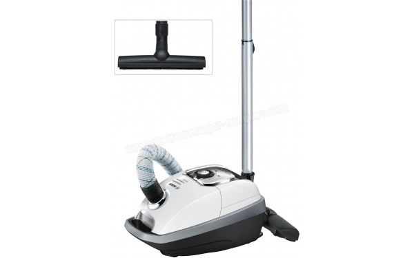 BOSCH BGL8SILM1 - Vue 3/4 droite avec accessoire
