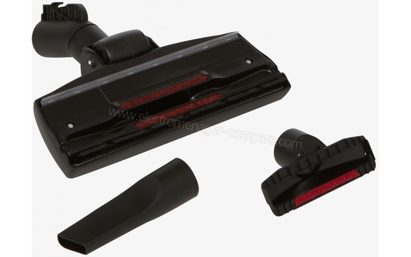 BOSCH BGS42211 - Brosse et embouts (vue du dessous) (cr&eacute;dit : Boulanger)