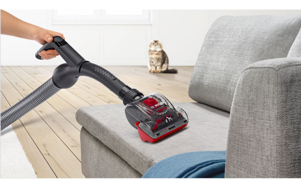 BOSCH BGS7PET - Mise en situation