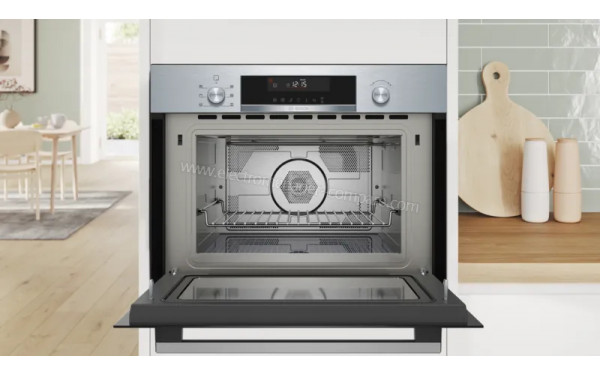 BOSCH CMA585GS1 - Appareil encastr&eacute; vue de l'int&eacute;rieur