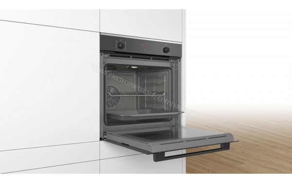 BOSCH HBA254BB0 - Appareil encastr&eacute; vue de l'int&eacute;rieur