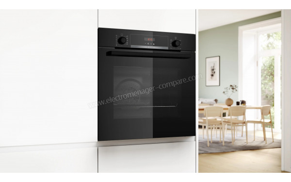 BOSCH HBA574BB3 - Appareil encastr&eacute; vue de 3/4 gauche