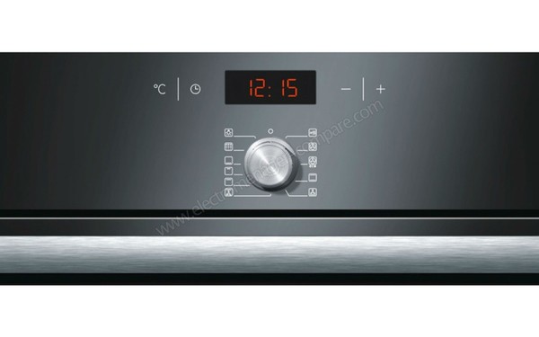 BOSCH HBA74R150F - Panneau de commandes  (cr&eacute;dit : Darty)