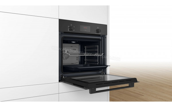 BOSCH HBF133BA1 - Appareil encastr&eacute; vue de l'int&eacute;rieur