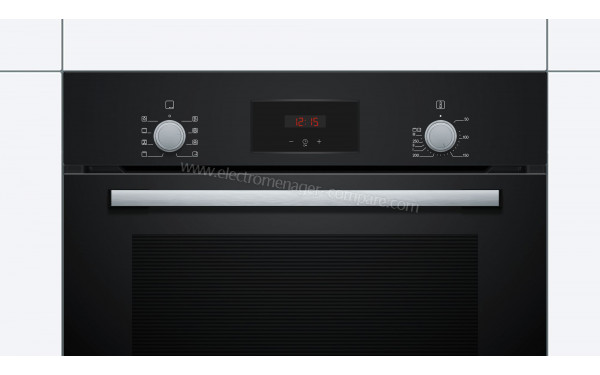 BOSCH HBF153EB0 - Vue de la poign&eacute;e et du bandeau de commandes