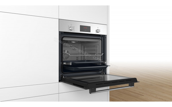 BOSCH HBF154ES0F - Appareil encastr&eacute; vue de l'int&eacute;rieur