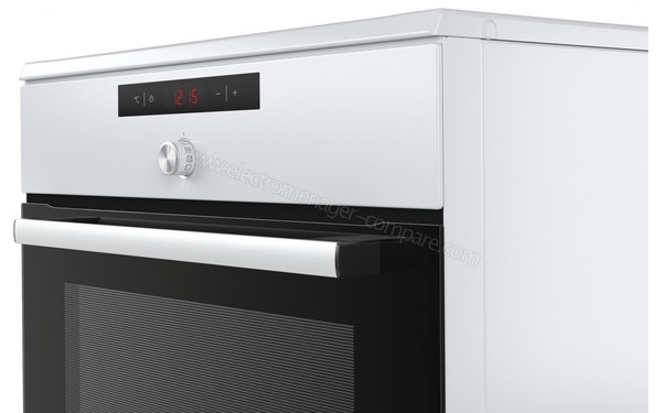BOSCH HCA857320F - Vue 3/4 droite, panneau de commandes