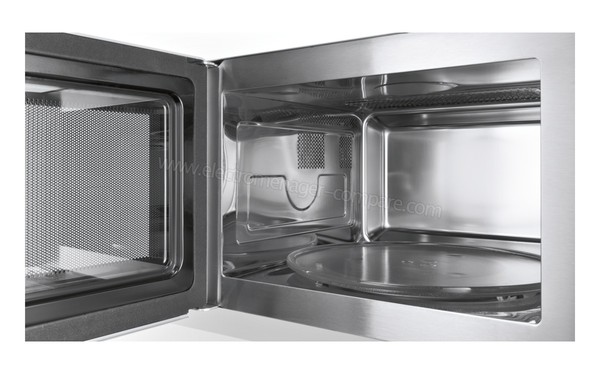 BOSCH HMT84G451 - Vue 3/4 droite, porte ouverte