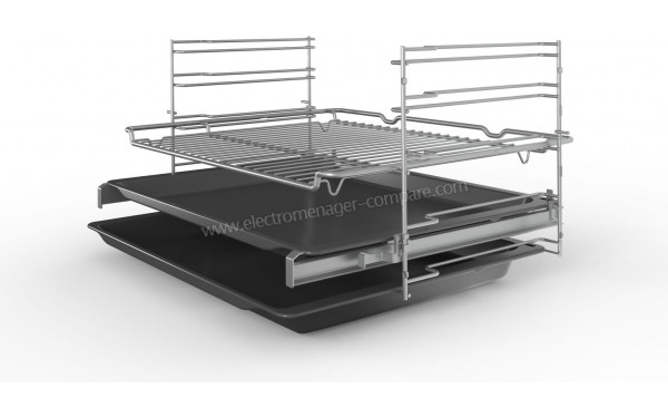 BOSCH HRG4785B7 - Vue de la grille, des l&egrave;chefrites et des rails